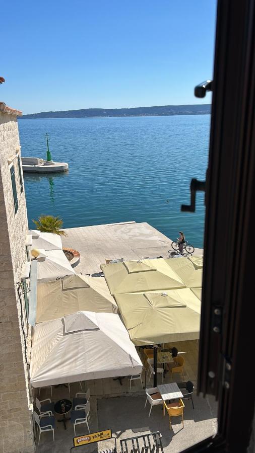 Portside Apartment Kaštela 外观 照片