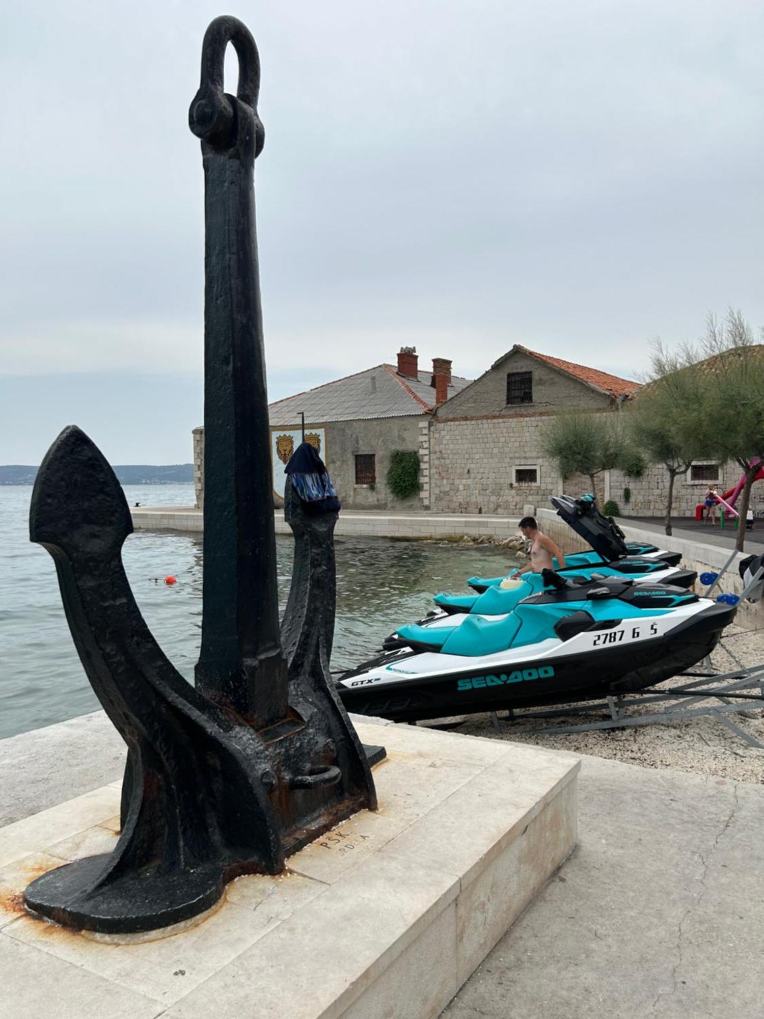 Portside Apartment Kaštela 外观 照片