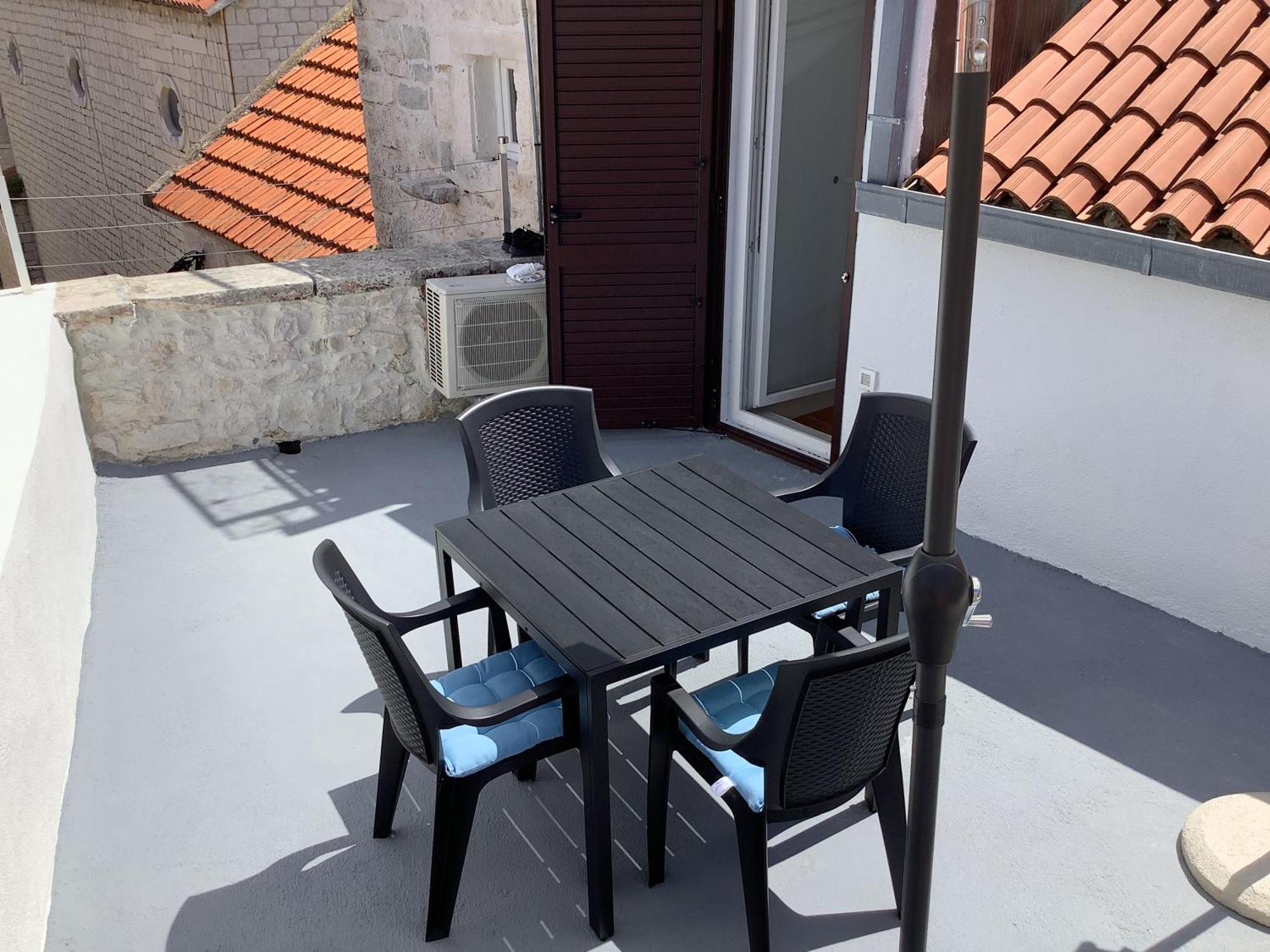 Portside Apartment Kaštela 外观 照片