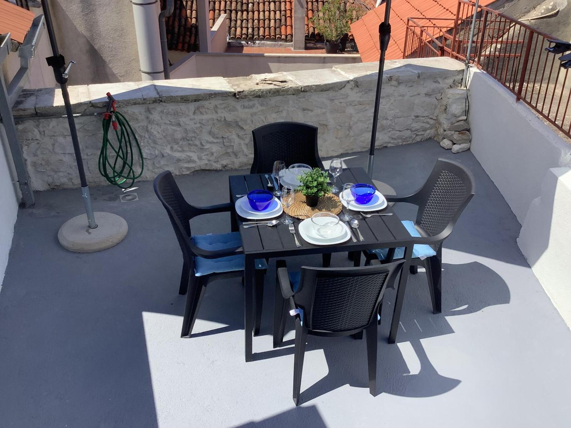 Portside Apartment Kaštela 外观 照片